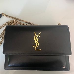 YSL Sunset Medium Smooth Leather in Black